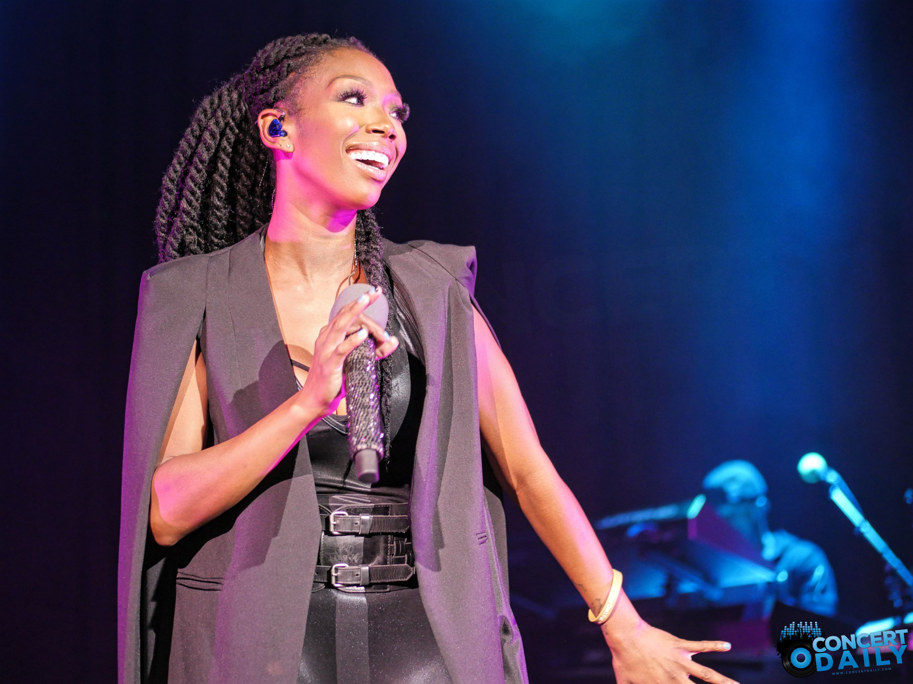 The Brandy Blog! CONCERT RECAP: Brandy Performs at The Fillmore in ...